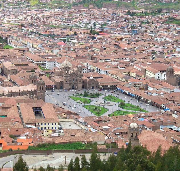 Archivo:Plaza de Armas - Cusco.jpg