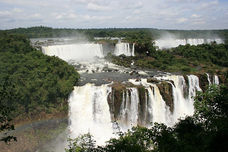 Archivo:Brazil Cataratas do Iguacu 2.JPG